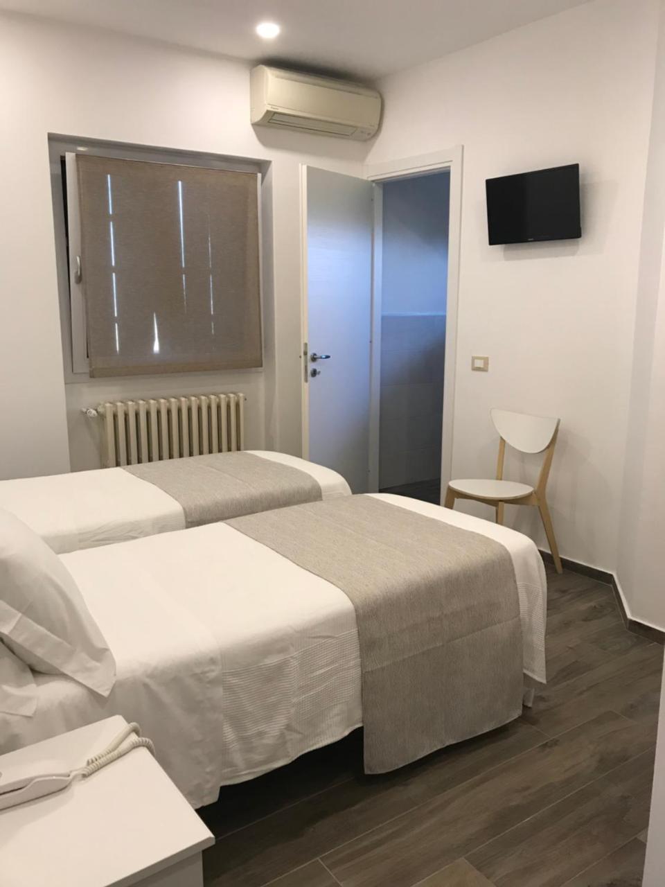 Hotel Cambogia Zibido San Giacomo Eksteriør billede